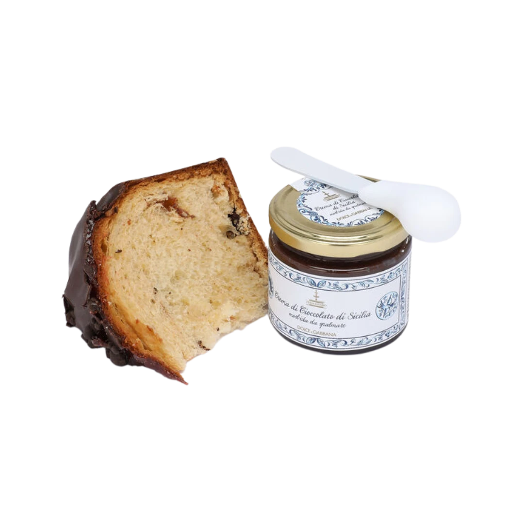 Fiasconaro Dolce & Gabbana Colomba Strawberry Sweets 7 Fiasconaro Dolce & Gabbana Colomba Strawberry Sweets